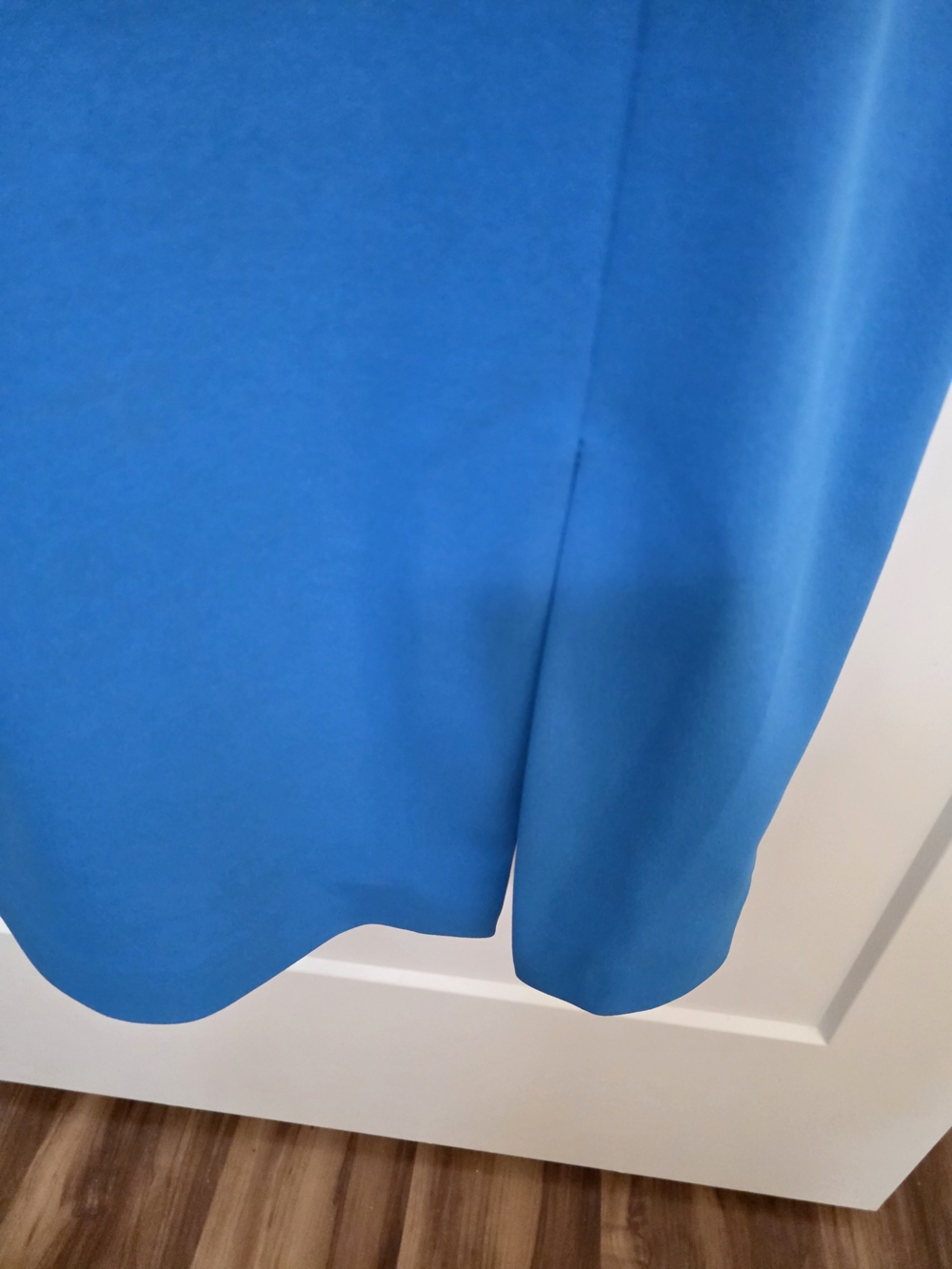 DKNY Classic V Front and Back Blue Dress - Picture 8 of 11